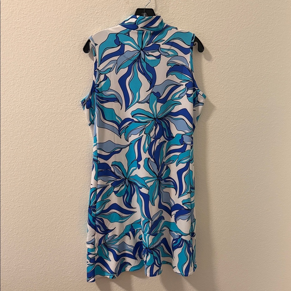 Tail Blue and White Floral Dress for sports and beach - Picture 5 of 8